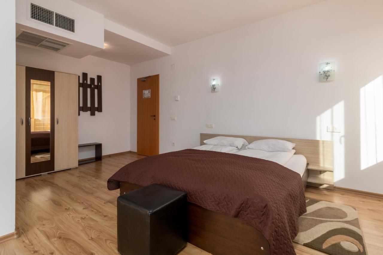 Vila Izvor Băile Felix Dış mekan fotoğraf